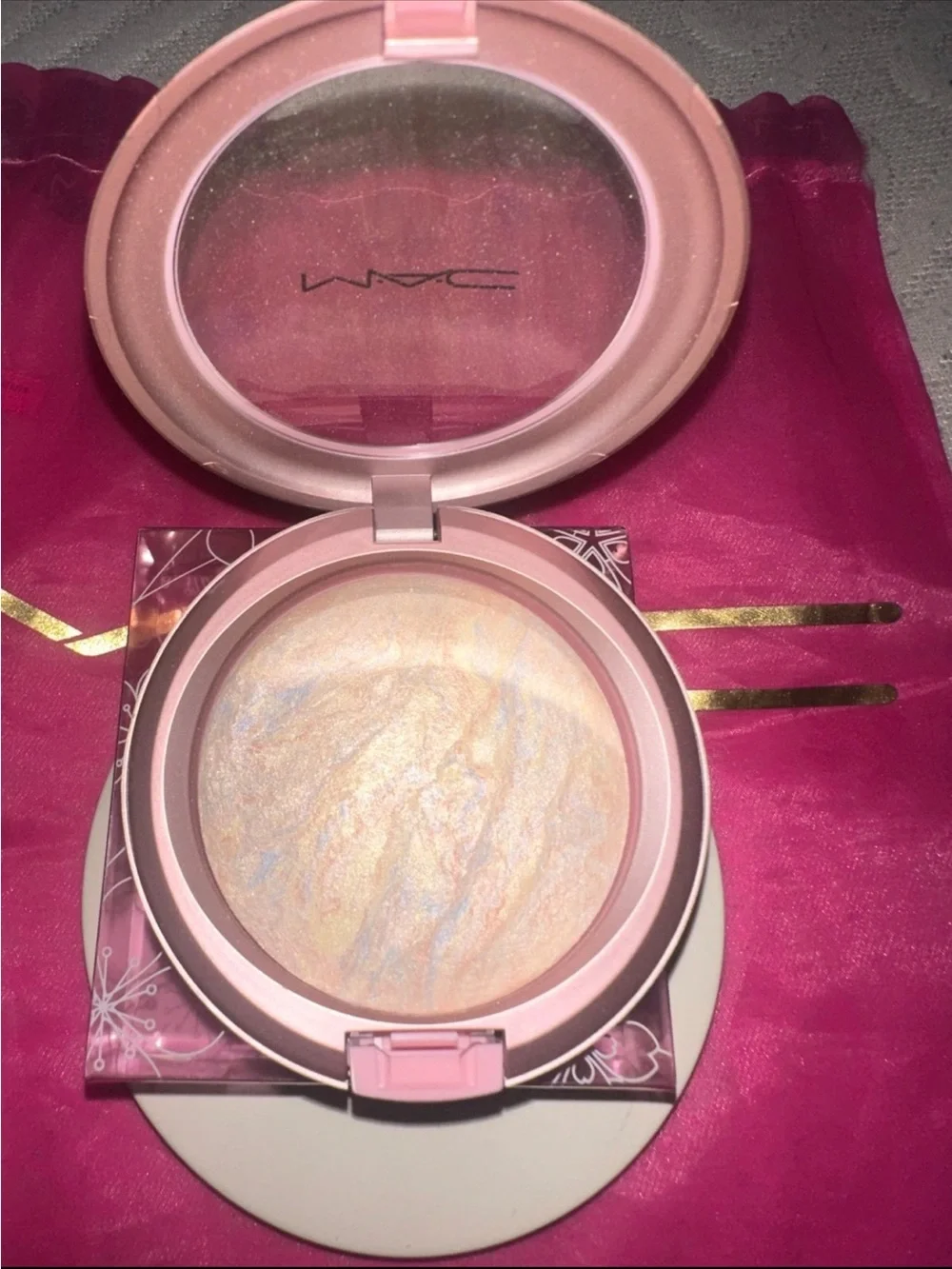 MAC Cosmetics Lightscapade Mineralize Skinfinish